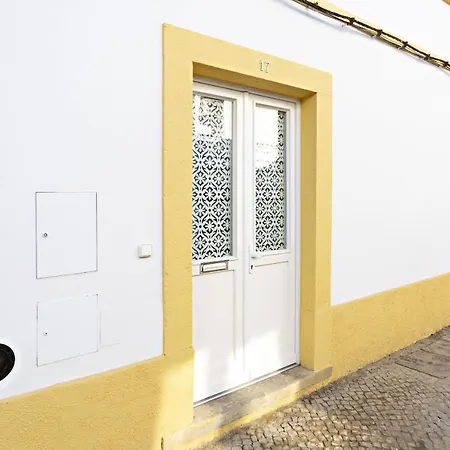 Amarela 17 Holiday home *